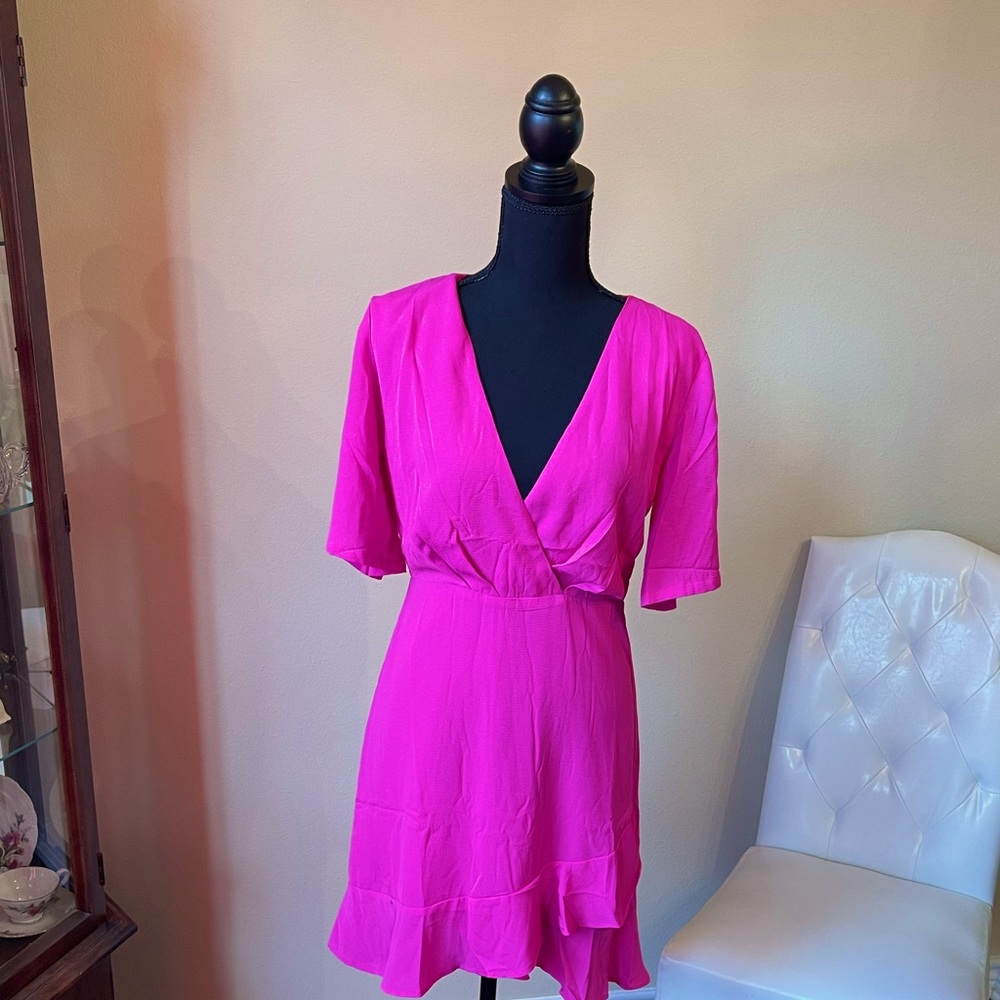 Hot Pink dress from Revolve never worn